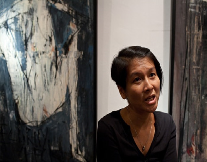 Đinh Ý Nhi – Nữ họa sĩ cá tính bậc nhất của hội họa Việt ghi dấu ấn với triển lãm Người của ngày hôm qua